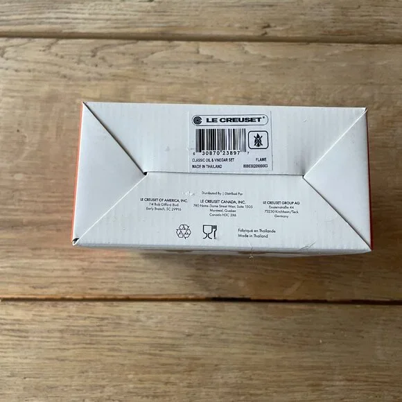 NEW Le Creuset Stoneware Classic 8 oz Oil & Vinegar Set Flame Orange - Picture 11 of 12